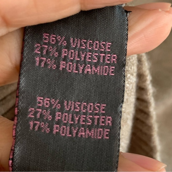 Metric Scoop Neck Short Sleeve Knit Ribbed Hem Top size Medium Viscose Blend - Picture 9 of 13